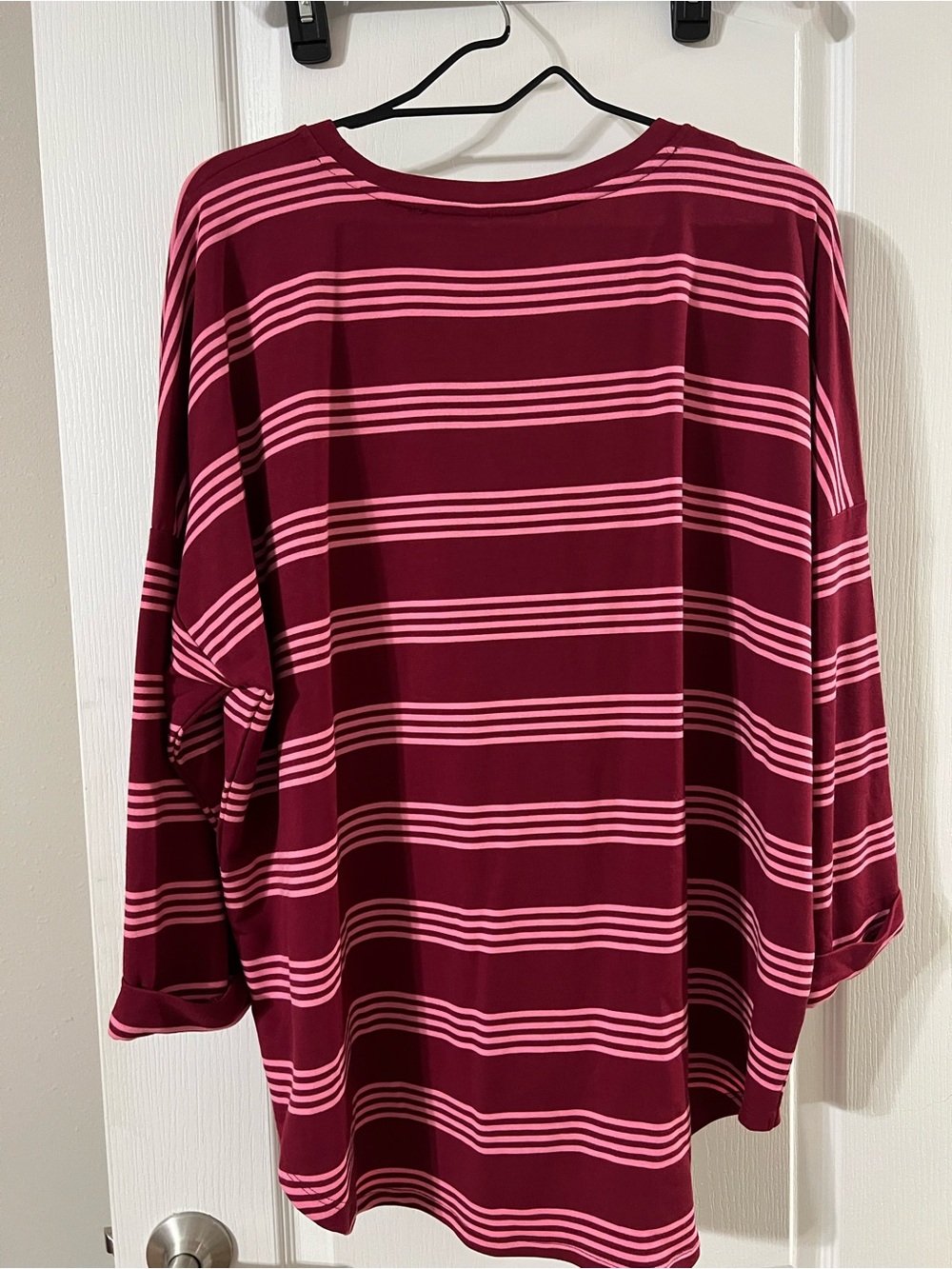 Crown & ivy womens quarter length sleeves - Picture 2 of 3